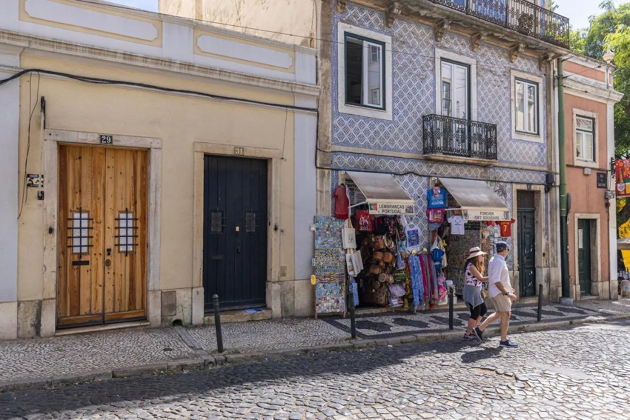 Alfama 2Bdr Duplex Apartment W/ Balcony By Lovelystay Lisbon
